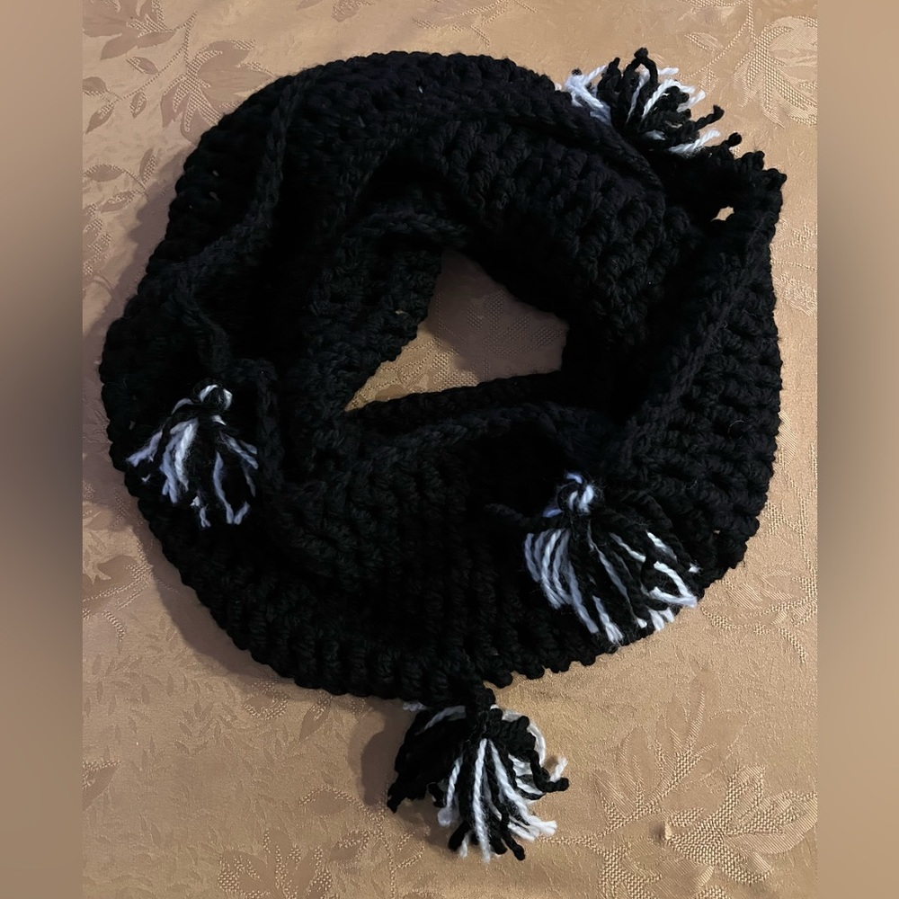Wednesday’s snood handmade crochet